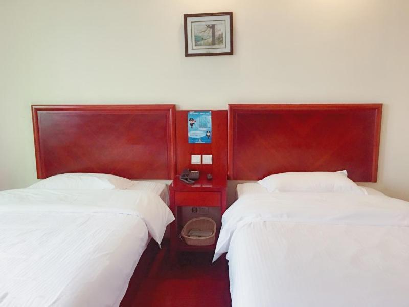 Greentree Inn Shanghai Pudong Airport Wild Animal Park Express Hotel Nanhui Exterior photo